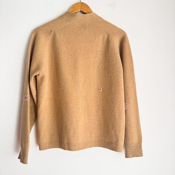 Vintage Harry Rosen by Alan Paine Lambswool Floral Embroidered Cardigan S - Picture 6 of 11